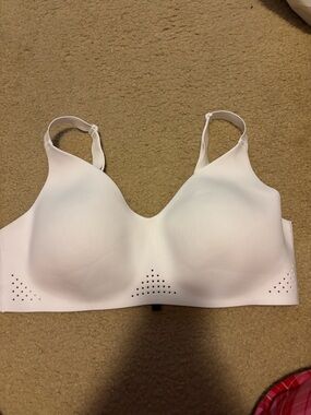 VSX Featherweight V Neck Sports Bra XXL
